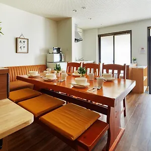 3nenzaka Japan